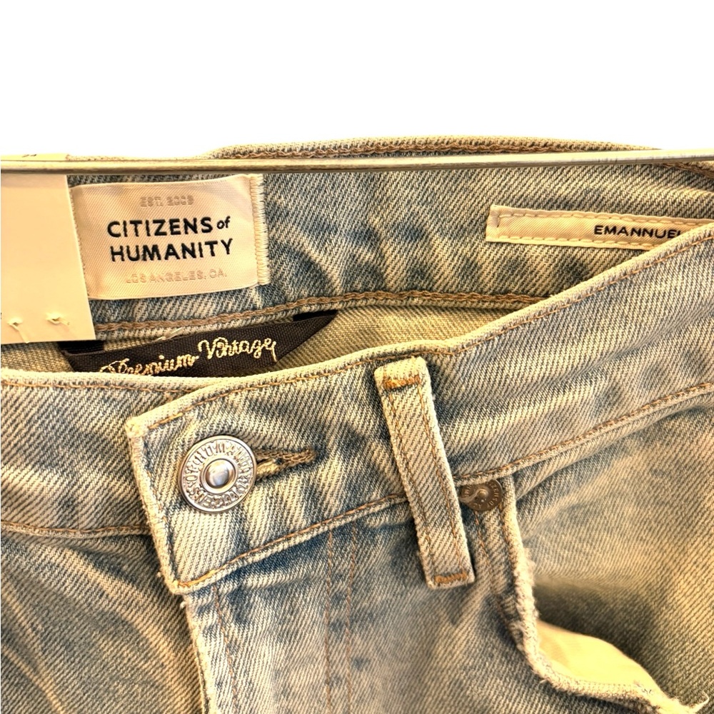 Citizens of Humanity NWT
Emannuelle
Low-rise bootcut jeans
Celestine in Sz 24 - Picture 8 of 8